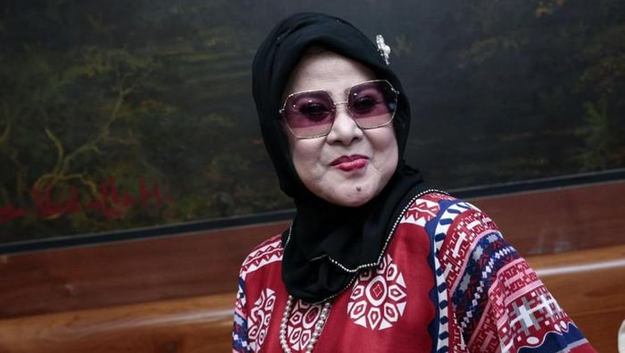 Elvy Sukaesih sembuh dari COVID-19 usai 19 hari dirawat. (Foto: Palevi S/detiKFoto)