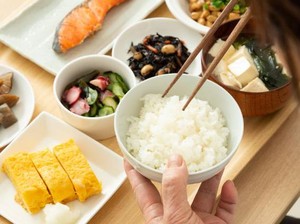 Ternyata Ini 5 Pola Makan Orang Jepang yang Bikin Sehat dan Ramping