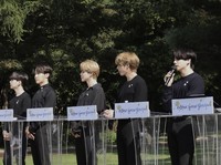 Yorobun, Ada BTS di Bandara Incheon, Ngapain Ya?