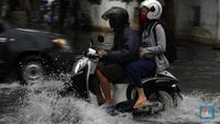 Alert! BMKG Beri Peringatan Dini Banjir di DKI Jakarta Besok