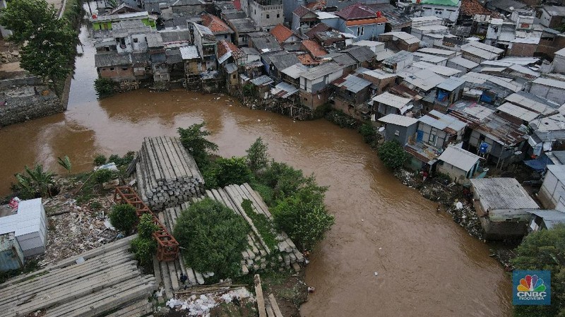 Normalisasi Kali Ciliwung (CNBC Indonesia/Andrean Kristianto)