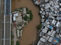 Di Tengah Pandemi & Banjir, Apa Kabar Normalisasi Ciliwung?