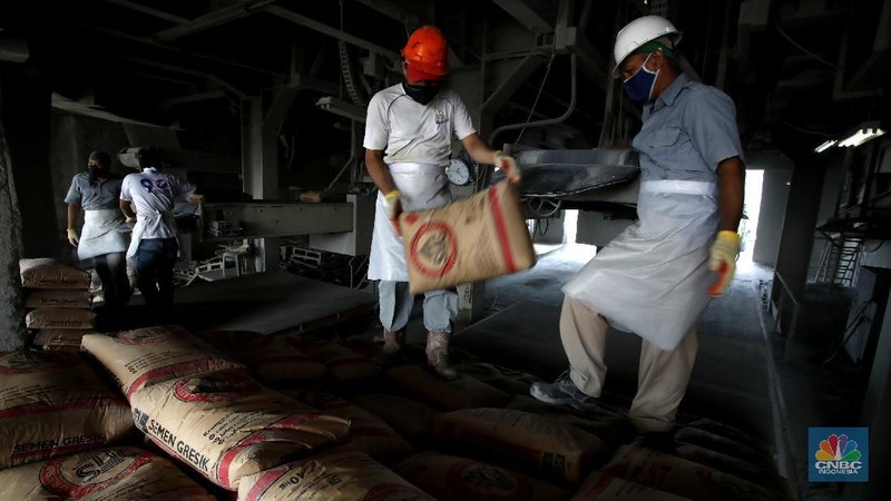Produksi Semen Gresik, PT Semen Indonesia (CNBC Indonesia/Tri Susilo)