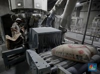 Gak Cuma PLN, Industri Semen Cs Juga Diminta Setop Batu Bara!