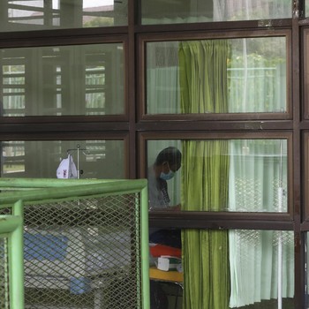 Melihat 'San Siro' Bekasi yang Mulai Terisi Pasien Covid-19