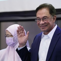 Bertemu Raja Malaysia, Anwar Ibrahim Klaim Didukung Mayoritas