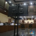 Tidak Hadiri Sidang, Bentjok & Heru Hidayat Positif Covid-19