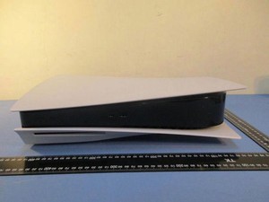 Harga PS4 dan PS5 Februari 2024 di Indonesia