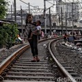 Orang Kota Lebih Merana Karena Corona Ketimbang Orang Desa