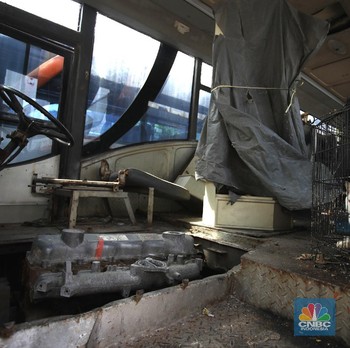 Pemandangan Miris Bus Pariwisata yang Dihantam Pandemi Corona