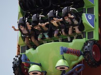 Disneyland Hong Kong Ditutup, Covid-19 China Makin Nyebar?