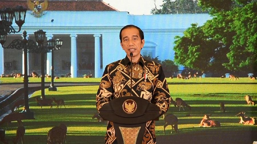 Presiden Jokowi saat memberikan keterangan tentang perkembangan realisasi program Pemulihan Ekonomi Nasional (PEN) di Istana Kepresidenan Bogor, Jawa Barat, pada Sabtu, 26 September 2020.