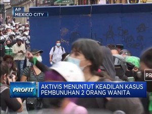 Aktivis Feminis Bentrok di Mexico City