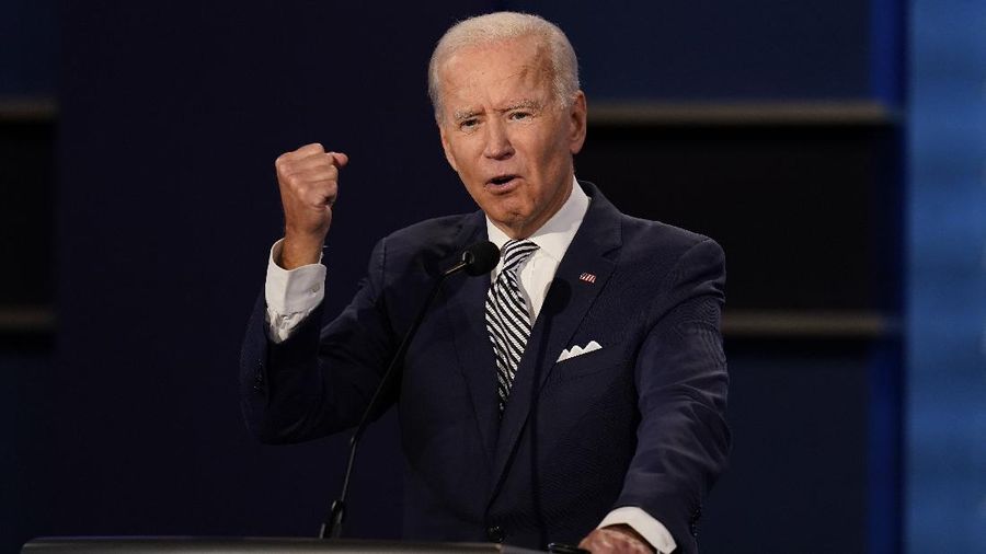 Democratic presidential candidate former Vice President Joe Biden gestures while speaking during the first presidential debate Tuesday, Sept. 29, 2020, at Case Western University and Cleveland Clinic, in Cleveland, Ohio. (AP Photo/Patrick Semansky)