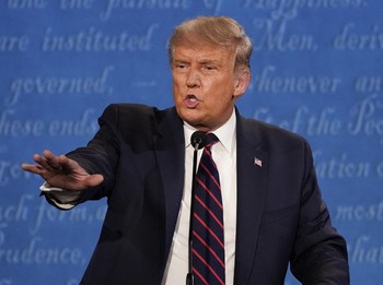 Breaking News: Presiden AS Donald Trump Positif Covid-19
