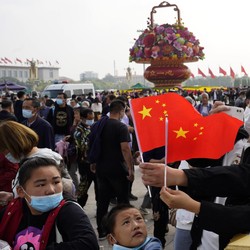 China Rilis Aturan Ketat Soal Transfer Data ke Luar Negeri