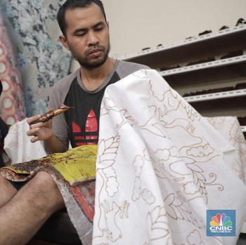 Hari Batik Nasional, Intip Industri Galeri Batik Khas Bogor