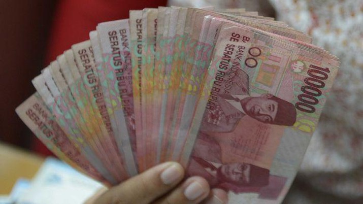 Mempersiapkan Dompet Untuk Menghadapi 'Badai' Resesi di Indonesia Mempersiapkan Dompet Untuk Menghadapi 'Badai' Resesi di Indonesia