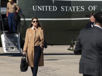 Ini Si Cantik Hope Hicks, Kasus Awal Trump Positif Corona