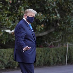 Trump Konsumsi Obat Antibodi yang Belum Disetujui BPOM AS?