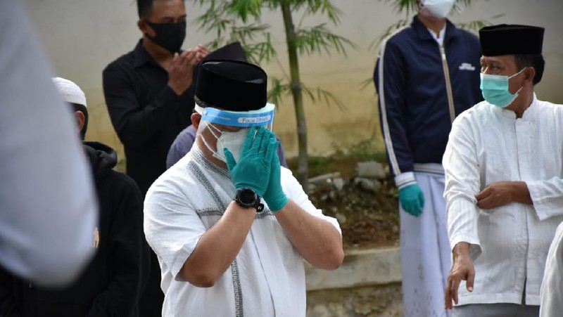 Kepulauan Bangka Belitung (Babel) berduka atas meninggalnya Calon Bupati Petahana Kabupaten Bangka Tengah, Ibnu Saleh Minggu (4/10/20) di Pangkalpinang. Ist