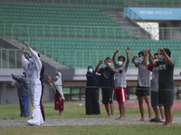 Jangan Kaget! Covid RI Turun Diduga Tak Cuma Gegara Vaksinasi
