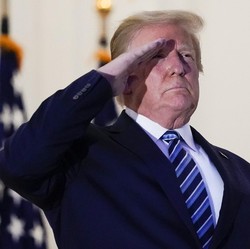 Trump Sebut Dirinya Kebal Corona, Ini Obat yang Dikonsumsinya