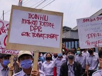 Daripada Demo Rusuh, Ayo Kawal Turunan UU Ciptaker