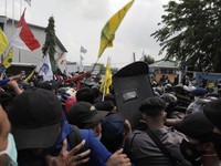 Jutaan Demo UU Ciptaker, 796 Orang Ditangkap