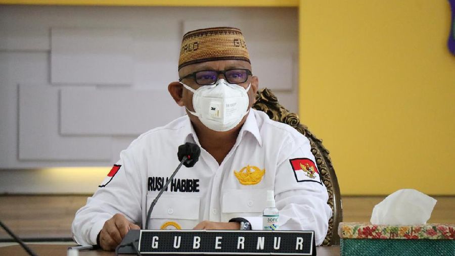 Doni Monardo hadir di Gorontalo, Pemerintah Pusat melalui Satuan Tugas Penanganan COVID-19 terus mendorong upaya penguatan penanganan COVID-19 di daerah melalui perubahan perilaku dan menegakkan penerapan protokol kesehatan sebagai bentuk pencegahan. (Dok: BNPB)