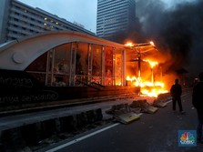 Chaos Demo Buruh! Duh....Besok Pasar Saham Gimana nih?