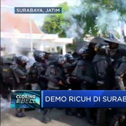 Demo Ricuh Di Surabaya