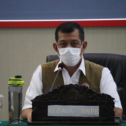 Bandel! 17% Warga RI Yakin 'Kebal' Virus Covid-19
