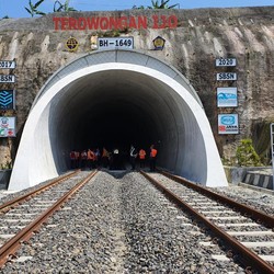 Menhub: Jalur Ganda Kereta Api Bandung-Cicalengka Selesai Mei 2024