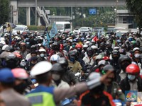 Demo Ricuh UU Ciptaker, Rupiah Dihajar Dolar Singapura