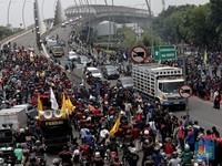 Satu Tahun Jokowi-Ma'ruf Amin, Buruh Siap Demo Besar-besaran