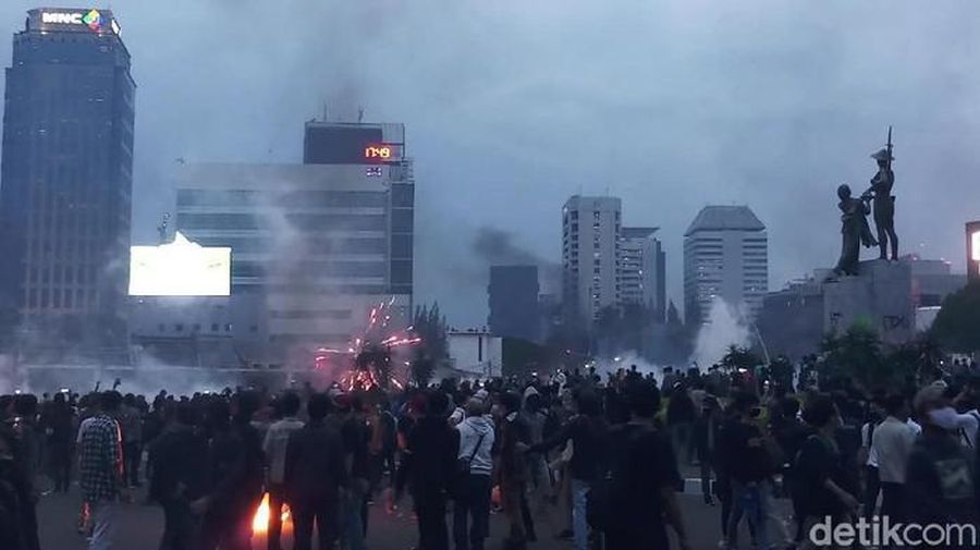Suasana kawasan Tugu Tani