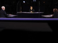 Ini Hasil Debat Mike Pence-Kamala Harris: Corona Hingga Lalat