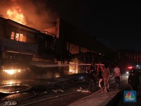 Polda Metro & Kodam Jaya Amankan Kelompok Anarko & Preman