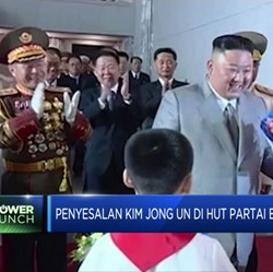 Kim Jong Un Tunjukkan Rasa Penyesalan di HUT Partai Buruh