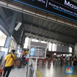 Hari Ini Ada KRL Anjlok Bikin Jadwal dan Rute Berubah, Simak!