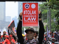 Heboh Typo UU Ciptaker, Anak Buah Prabowo: Bisa Diperbaiki
