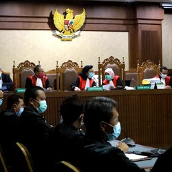 4 Divonis Seumur Hidup, Bentjok & Heru Harus Lebih Berat?