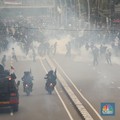 Polisi Sebut Ambulans Suplai Batu ke Perusuh Demo 13 Oktober