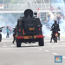 Demo Rusuh Lagi, MRT Jakarta Mendadak Tutup Cepat