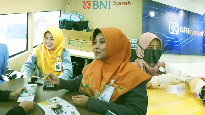 Cover/ 3 Bank Syariah Merger/Aristya Rahadian