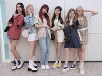 Yiren & Sihyeon EVERGLOW Positif Covid, Industri K-Pop Panik!