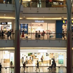 Rekomendasi Staycation di 10 Hotel yang Nyambung ke Mall