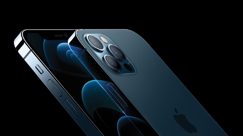 This image provided by Apple shows the new iPhone 12 Pro phones that Apple unveiled Tuesday, Oct. 13, 2020. The higher-end iPhone 12 Pro with more powerful cameras comes in silver, graphite, gold and blue, and will cost $999. (Apple via AP)