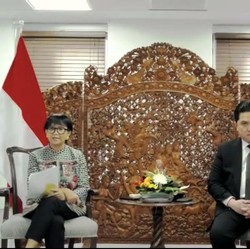 Erick Amankan Vaksin AstraZeneca, Serok Lagi Saham Farmasi?